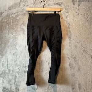 Sweetflexx Resistance Cropped Leggings Size 8 Black Women’s 4 bands